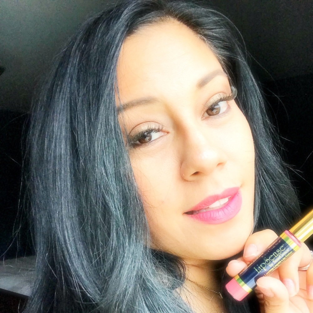 Meet your Posher, Alia